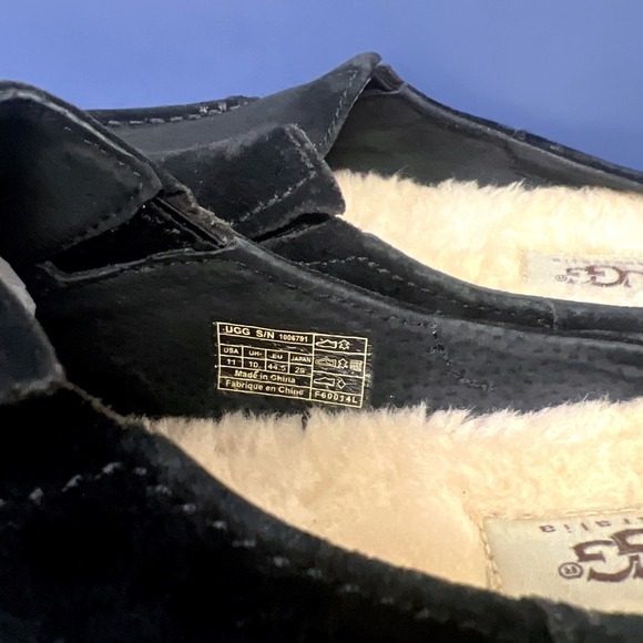 UGG Alamar Men Clog Slippers Size 11 Black Suede Shearling Sheepskin Slip On - Picture 9 of 11